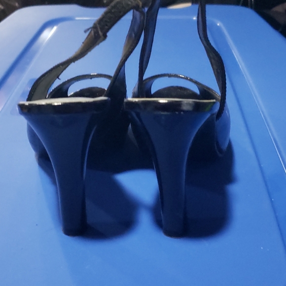 Women's Heels - Picture 3 of 5